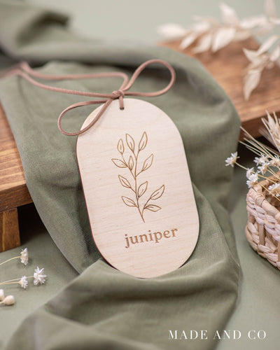 Gift Tag 10 | Boho Custom Name Tag | Wooden Etched Flower